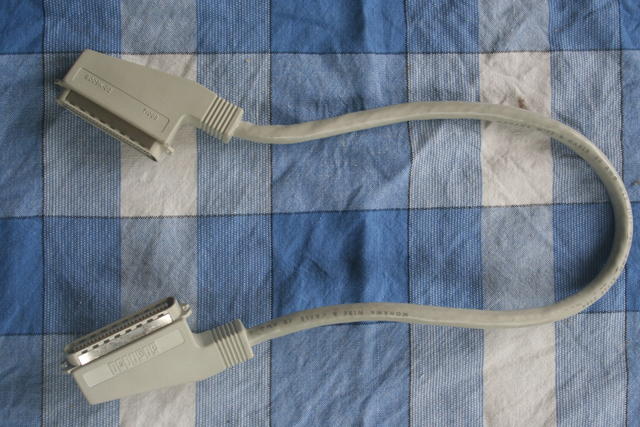 SCSI-cable